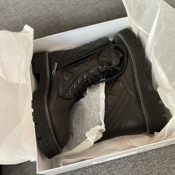 NWT 🇨🇦 La Canadienne Yasmine Combat Boots 41 - Picture 7 of 16